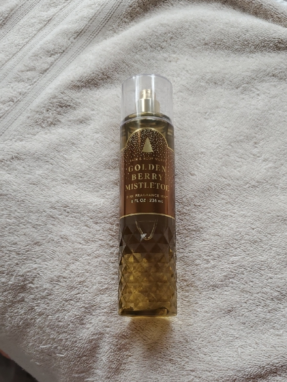 Bath & Body Works Golden Berry Mistletoe FFM